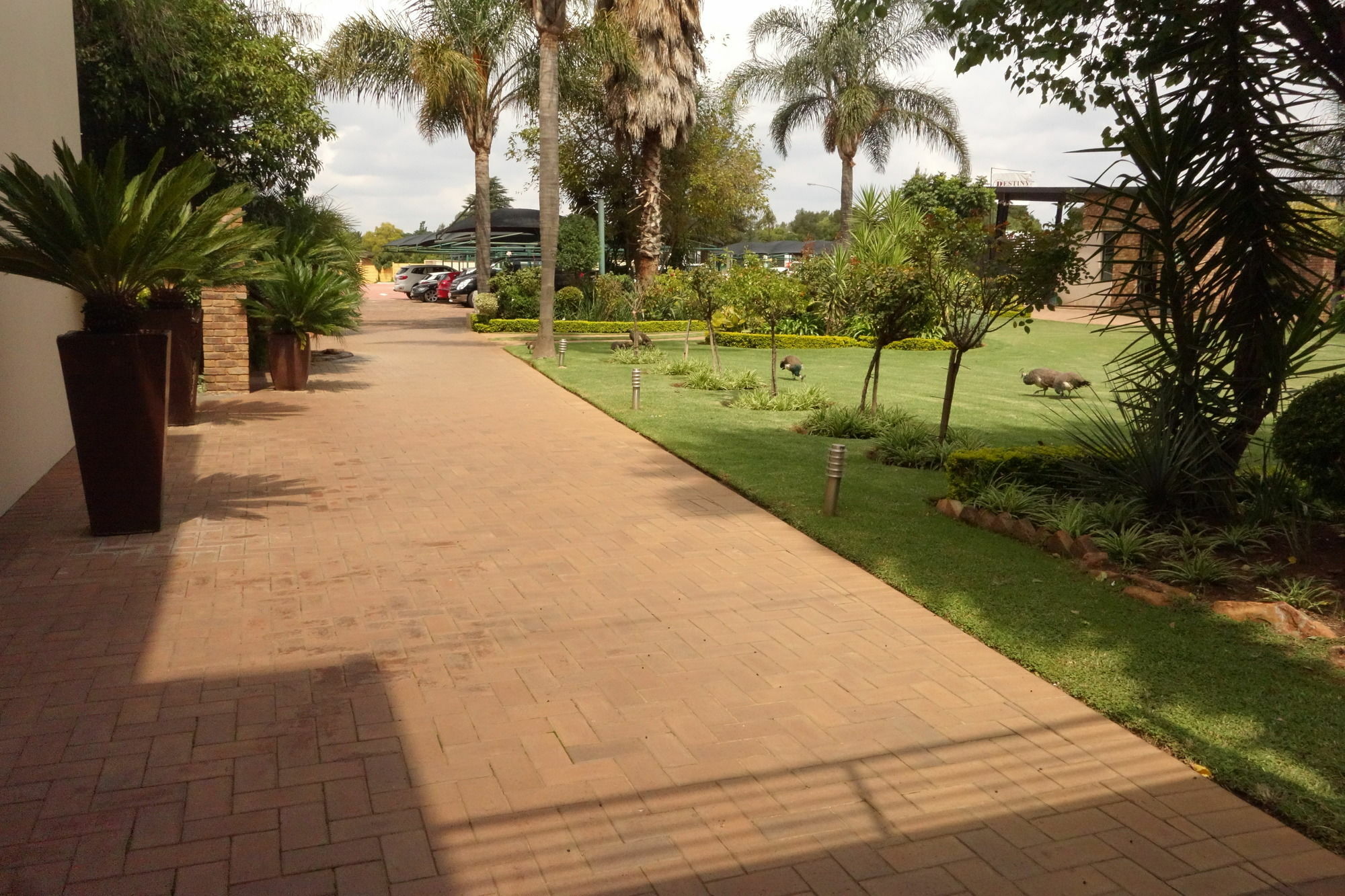 The Destiny Hotel Johannesburg Exterior photo